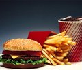 Западная диета увеличивает риск преждевременной смерти